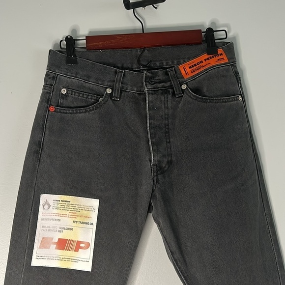 Heron Preston Acid Wash Pence Regular Jeans - Picture 5 of 7